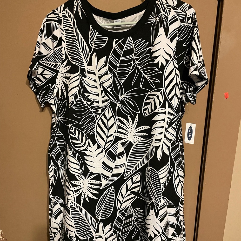 Brand new old navy t shirt dress size XL
